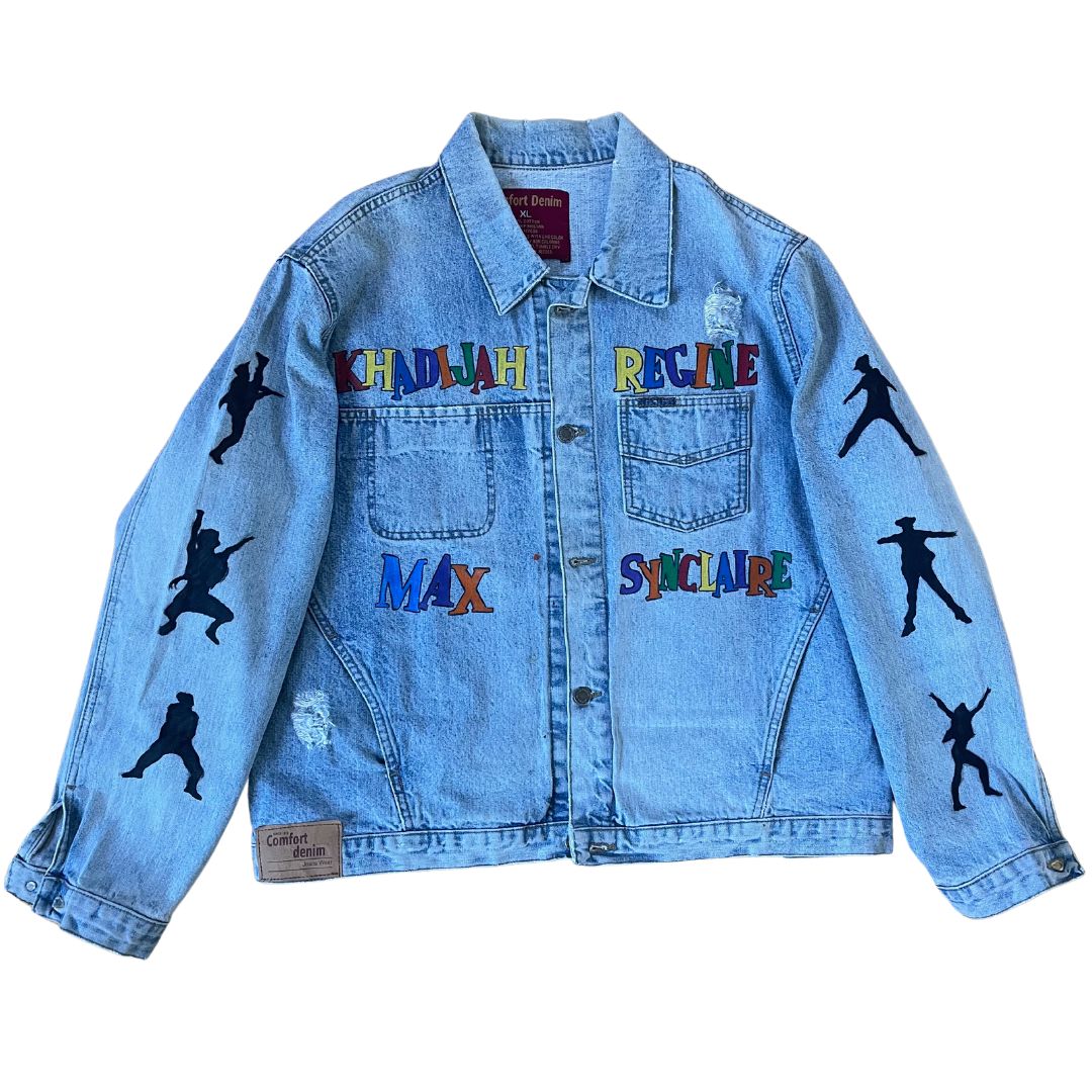 DMonee Collection - Living Single